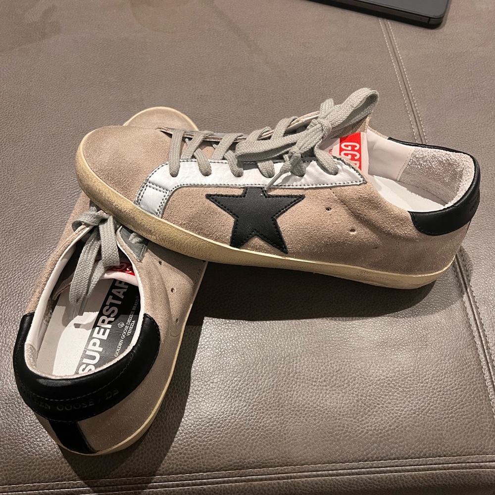 Golden Goose Superstar Sneakers 39